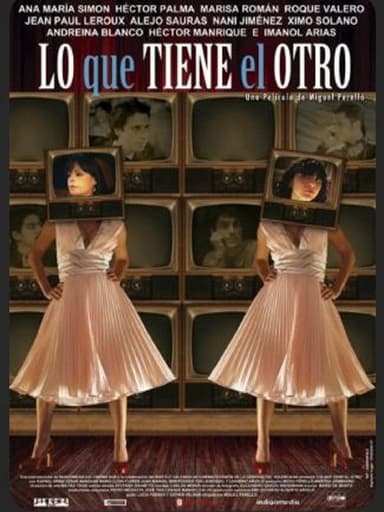 Lo que tiene el otro poster