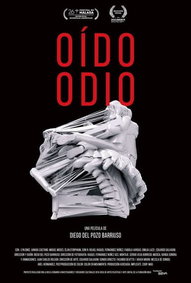 Oído odio poster