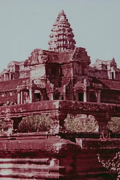 Angkor — SOS in the jungle poster
