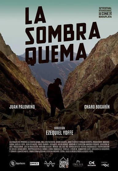 La sombra quema poster