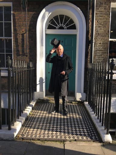 In Charles Dickens Footsteps with Gyles Brandreth poster