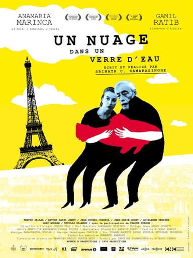 Un nuage dans un verre d'eau poster