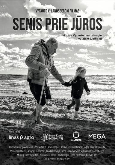 Senis prie jūros poster